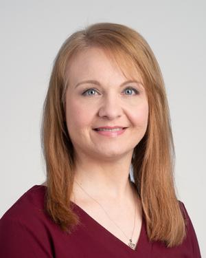 Bridget Besse Headshot