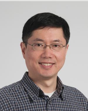 Jianzhong Cang Headshot