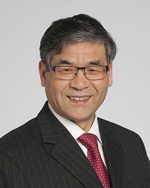 Jianguo Cheng Headshot