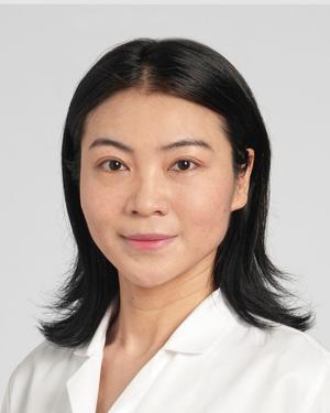 Xiuxua Cheng Headshot