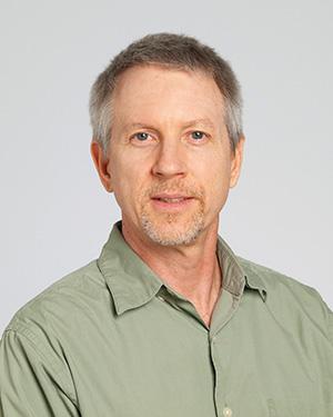 Robert Geszler Headshot