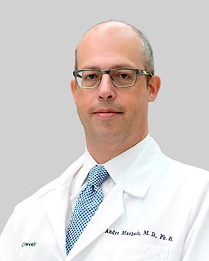 Andre Machado Headshot