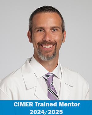 Ignacio Mata Headshot