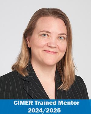 Jeannette Messer Headshot