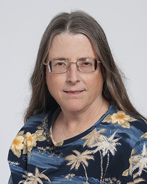 Dianne Perez Headshot