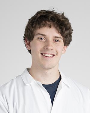 Noah Sarasin Headshot