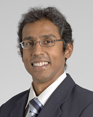 Yogen Saunthararajah Headshot