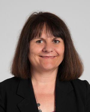 Judith Schiciano Headshot