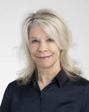 Jane Shields Headshot