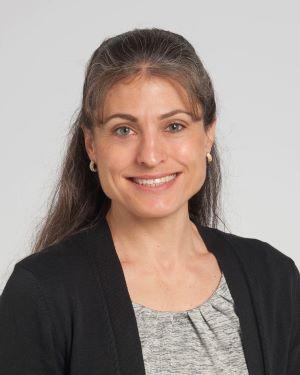 Lora Topalof Headshot