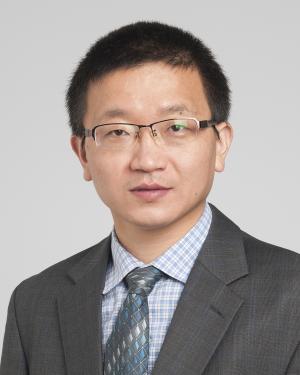 Xianfang Wu Headshot